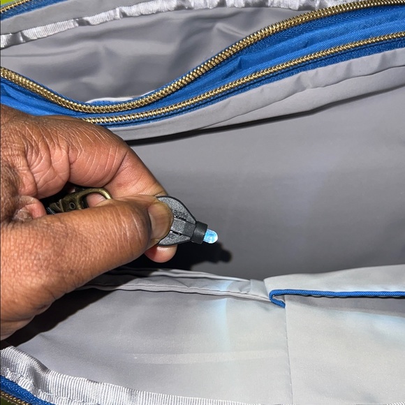 Travelon Royal Blue Crossbody Messenger Bag with Gold Hardware - Picture 11 of 13